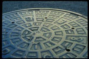 manhole-cover-san-francisco-1496606-300x200